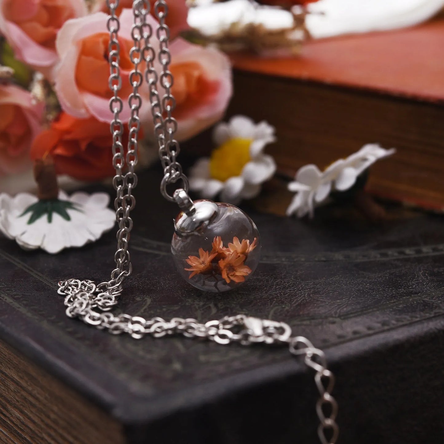Pendant with a floral motif - diameter 1.7 cm, nickel-free jewelery necklace Orange 1001189