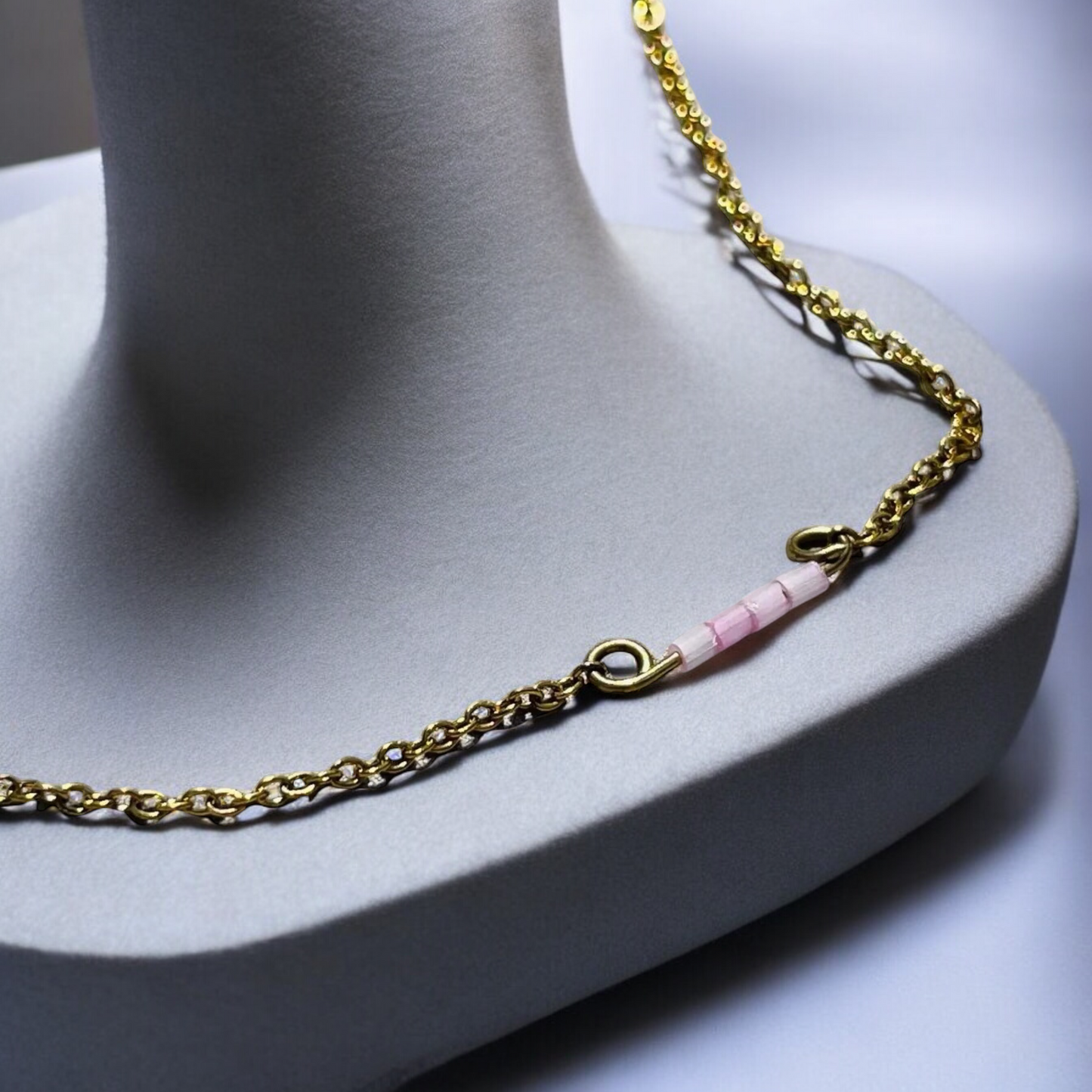 Pearl chain - Luxury and Softness for Your Neckline necklace R444