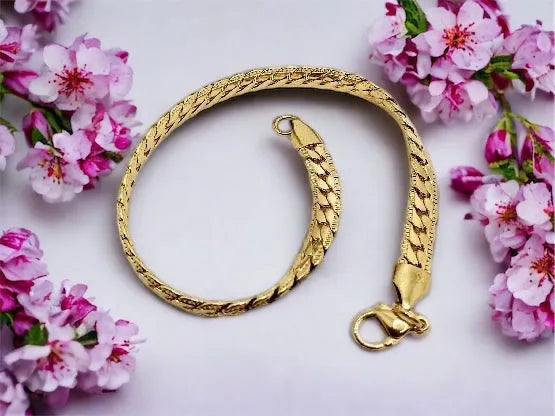 Elegant Surgical Steel Bracelet in Gold Bracelet design N0071