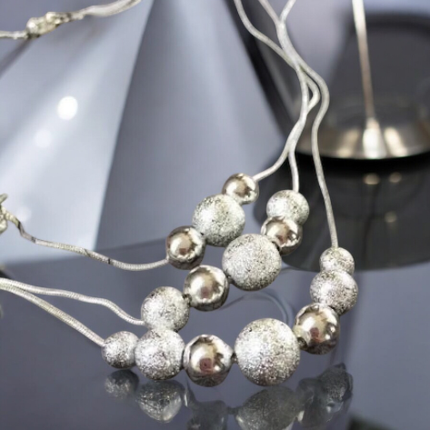 necklace Balls 1000172