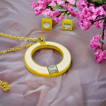 Bridal White set in gold version S50