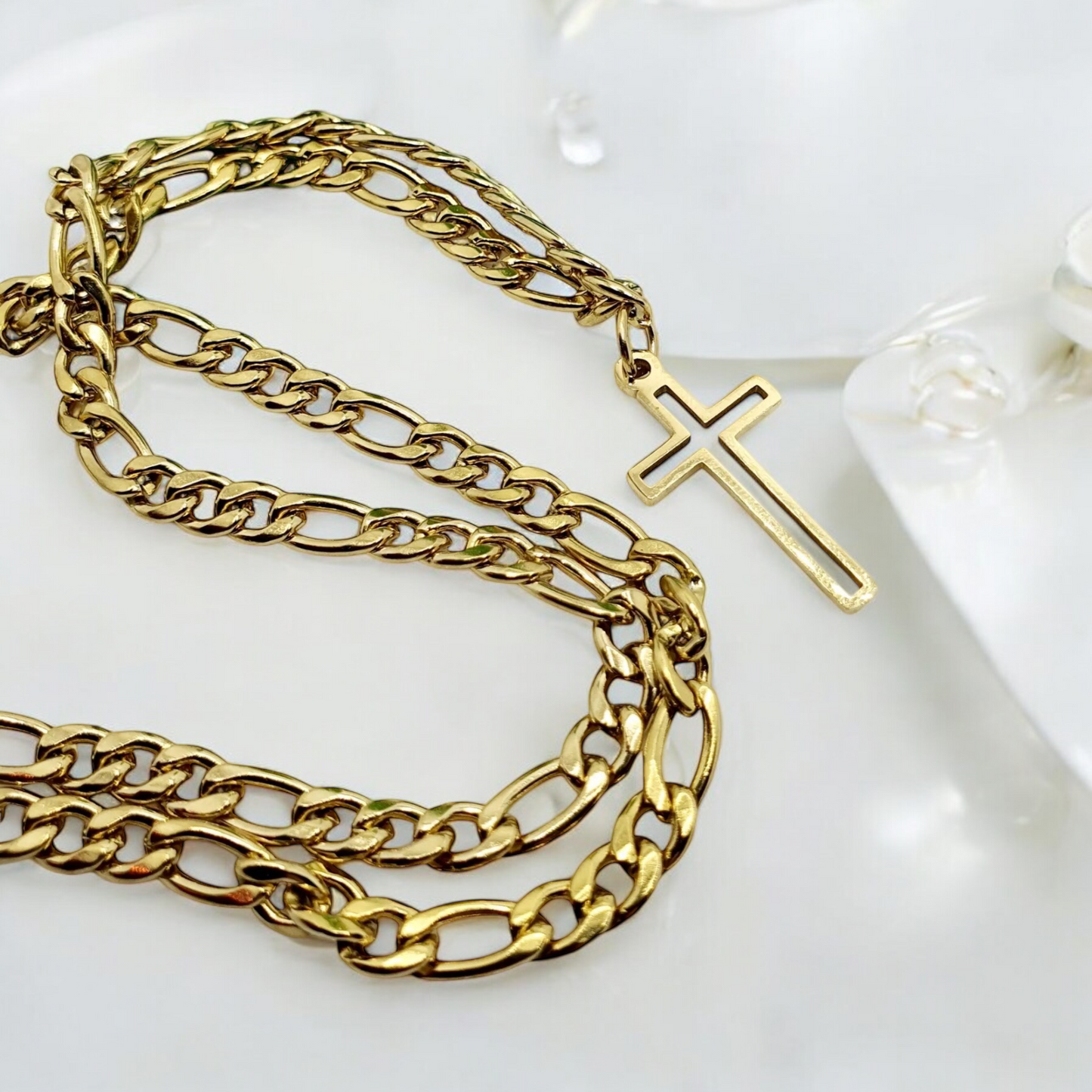 Gold surgical steel chain with cross pendant Cross Figaro necklace in gold design 1003001