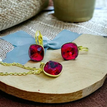 set Red gold Set of earrings and a pendant with a white stone in gold design - surgical steel S0004