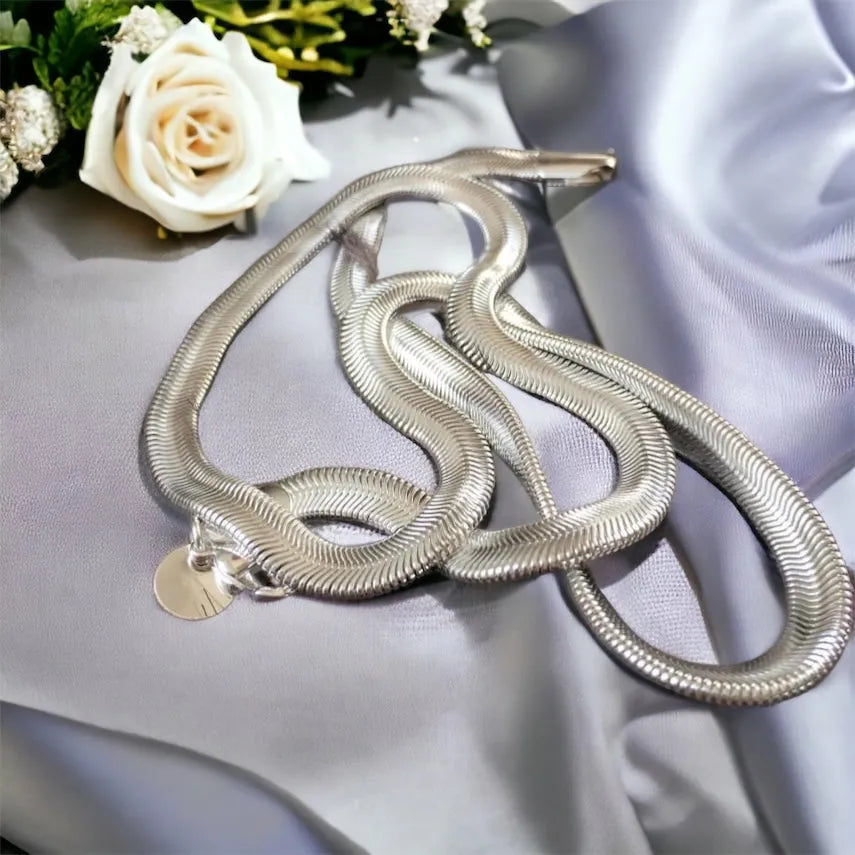 Set Premena – elegantný retiazkový náhrdelník a náramok s hadovitým dizajnom, Harakka Jewls