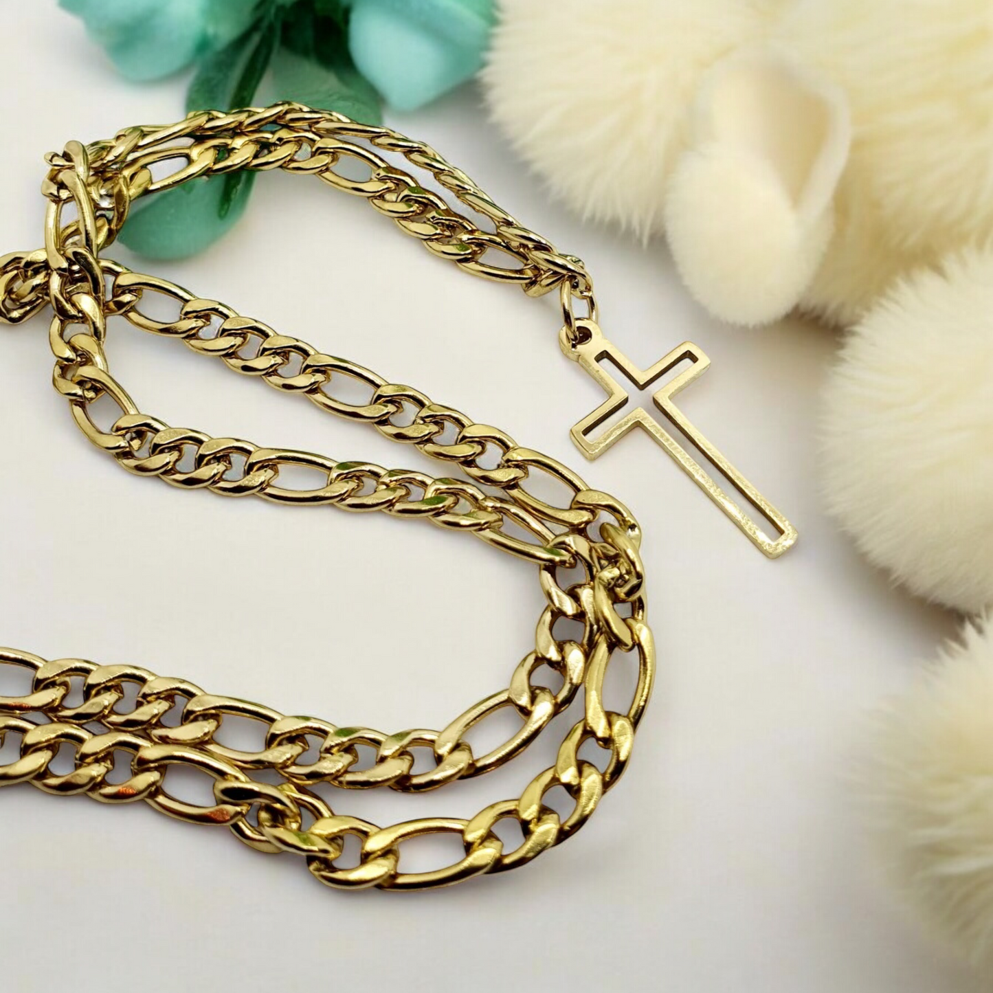 Gold surgical steel chain with cross pendant Cross Figaro necklace in gold design 1003001