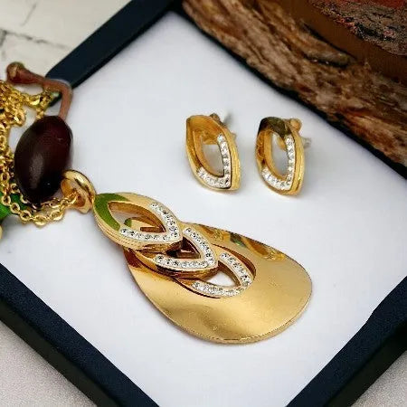Set z Chirurgickej Ocele set Mária vykladaný kamienkami 1001022