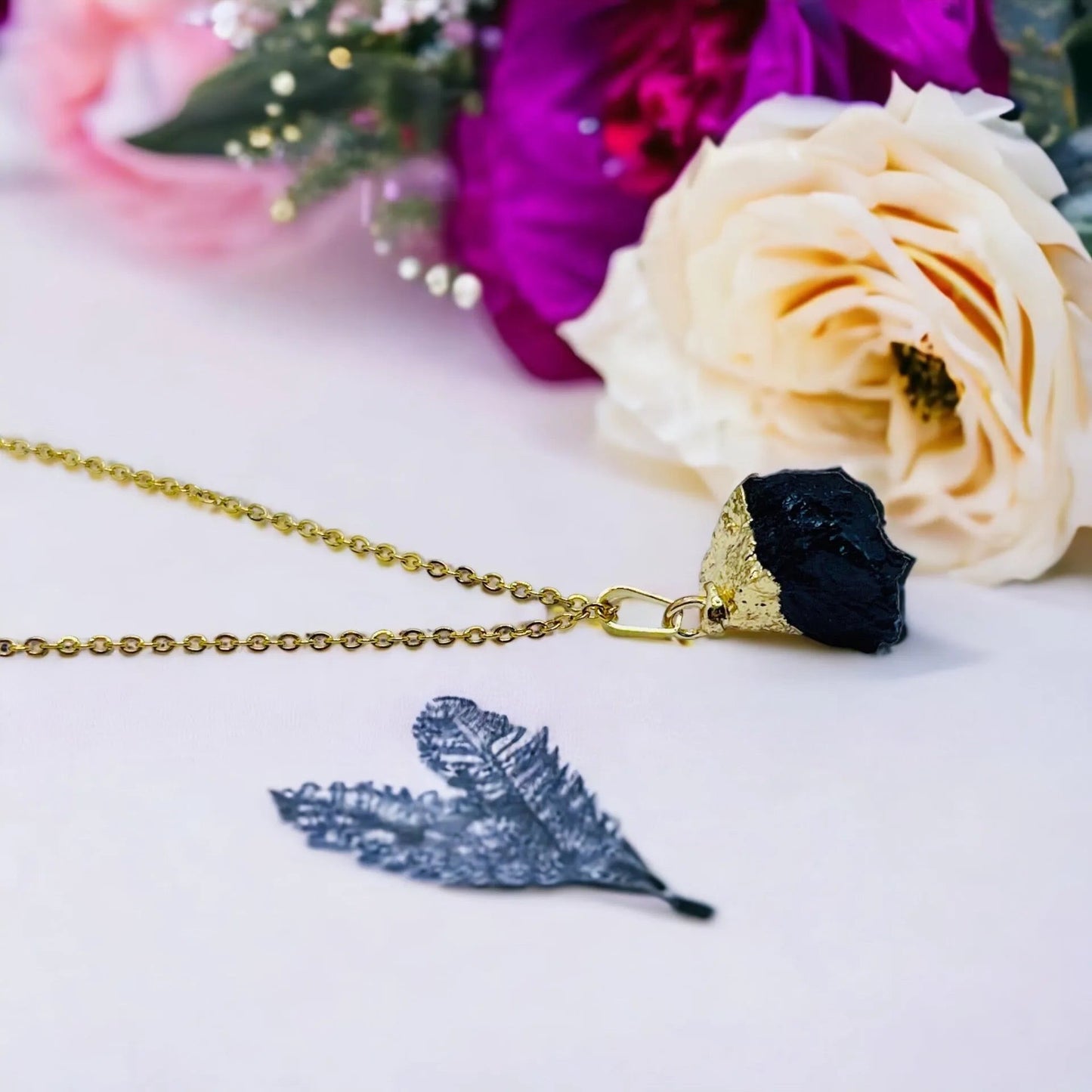 Pendant with Black Tourmaline - Protection and Elegance in One pendant black tourmaline R31