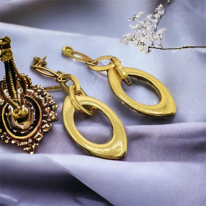 Zlaté oválne náušnice – chirurgická oceľ, elegantné dámske šperky | Harakka Jewls
1002078