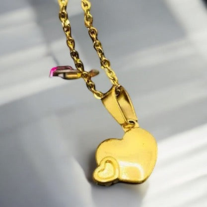 double heart pendant in gold design 1002287