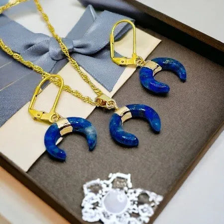 lazurit šperk, lapis lazuli náhrdelník, duchovný šperk, slovanský amulet, ručne robené náušnice z minerálov, ochranný šperk z lazuritu, Perun šperk, spirituálny set, šperky z chirurgickej ocele, Klenoty Slovanov