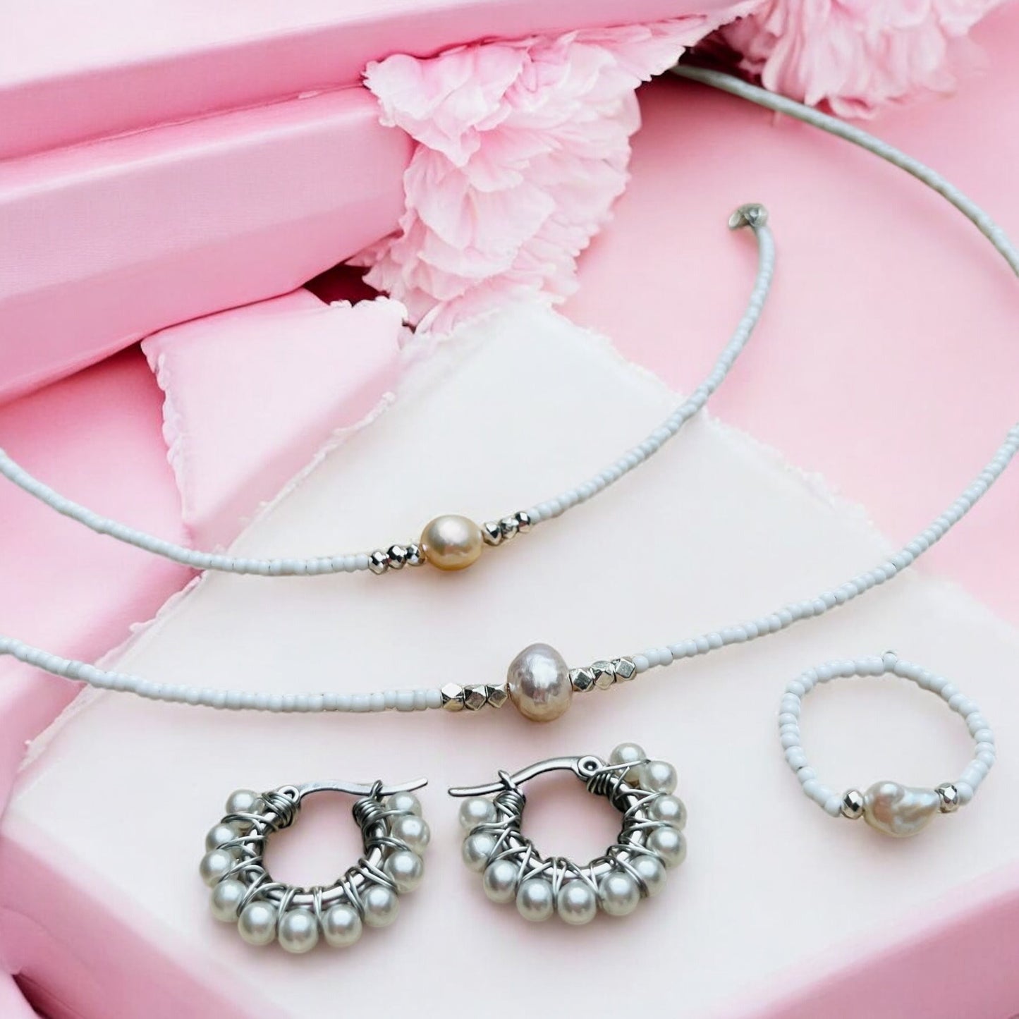 Meadow Pearl Set – necklace, bracelet, earrings and ring
Ha22