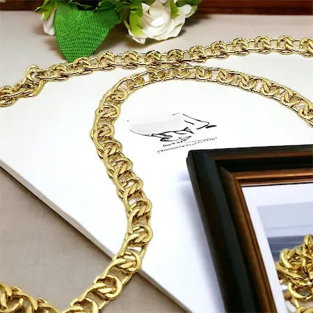 Surgical steel chain in gold version HNA19