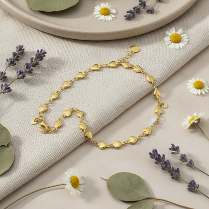 Gold chain of hearts - Delicate surgical steel jewelry Heart necklace gold R6