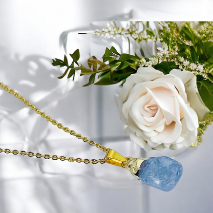 Pendant with fluorite - Harmony and elegance in one piece of jewelry pendant Fluorite R34
