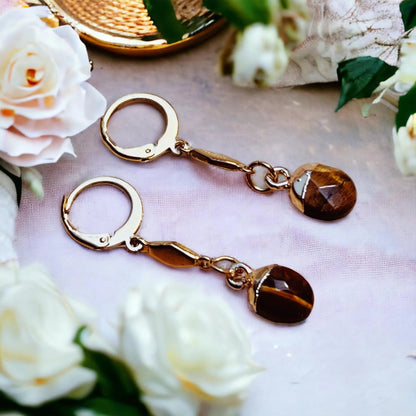 Gold earrings with a tiger's eye - elegance and power in one tiger's eye earrings NA151