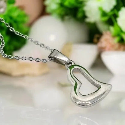Strieborný prívesok srdiečko Taňa z chirurgickej ocele – ručná výroba, Harakka Jewls