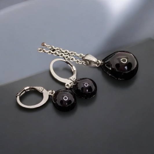 set with black pearl silver earrings and pendant 1002270