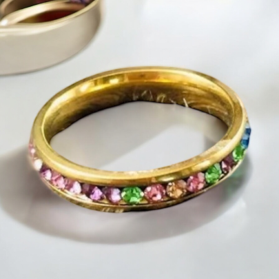 Alegria Ring – gold wedding band with colourful surgical steel rhinestones
