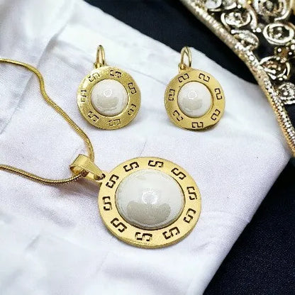 Set White gold S0020 from surgical steel with white stone - earrings and pendant
