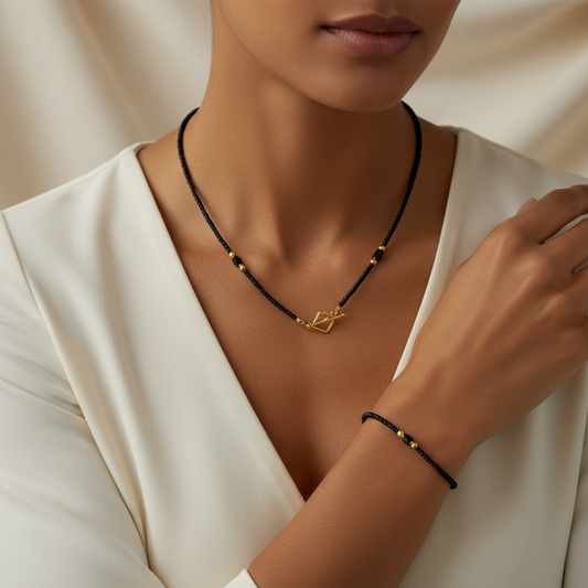 Set Silent Shadow – necklace and bracelet with hematite Hs789