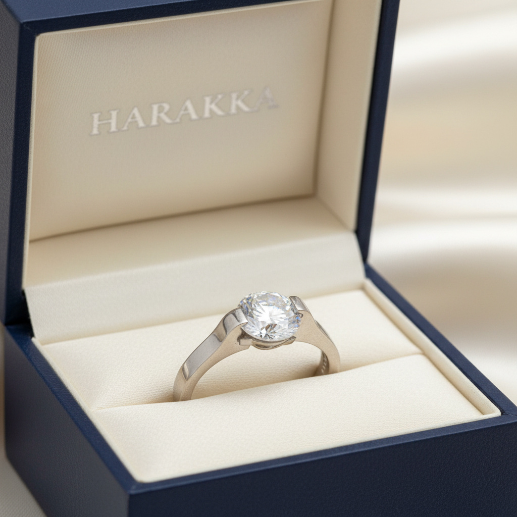  Strieborný prsteň s kamienkom z chirurgickej ocele – Bridal | Harakka Jewls