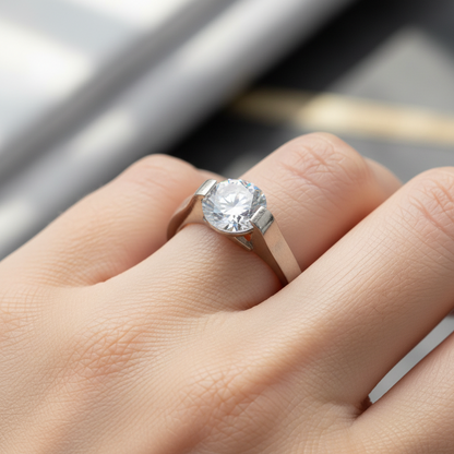  Strieborný prsteň s kamienkom z chirurgickej ocele – Bridal | Harakka Jewls