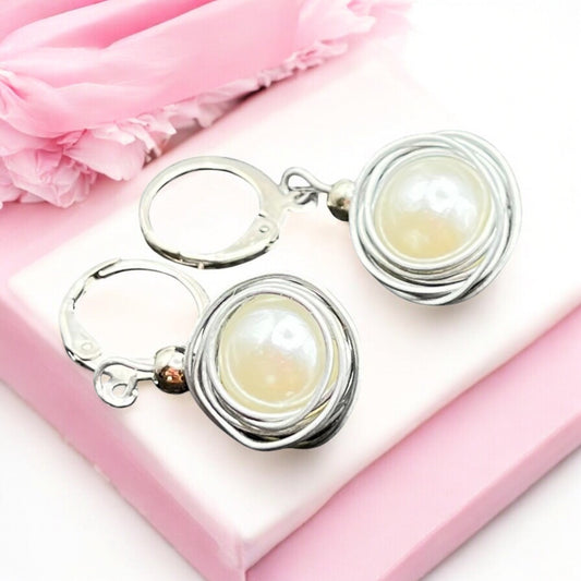 Surgical steel earrings - decorated with a pearl bead, pendant 1.4 cm NA11