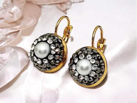 QUEEN earrings black with pearl 1001119