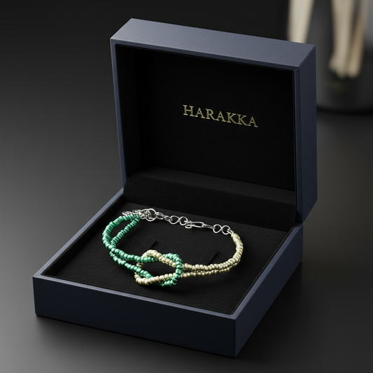 Ručne robený náramok z korálikov v zeleno-zlatej kombinácii – Harakka Jewls
