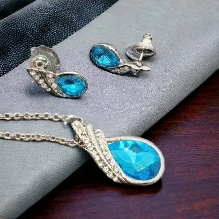 QUEEN set Blue Crystal 2020110011