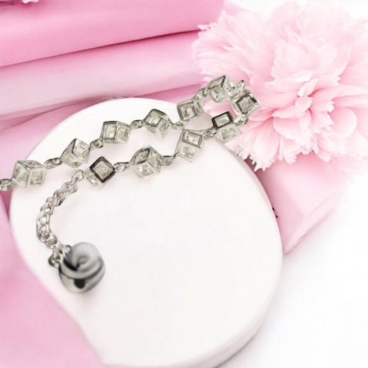 Elegant Clear Cube Bracelet made of Silver Plated Alloy without Nickel clear cube bracelet 1000018