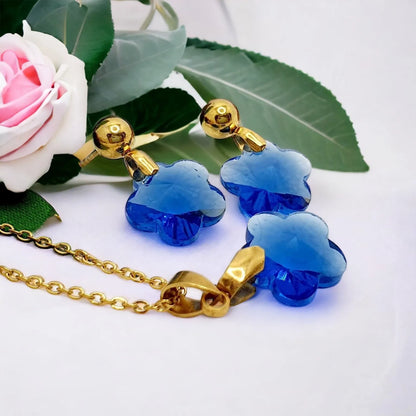 QUEEN set with blue flowers 1001372