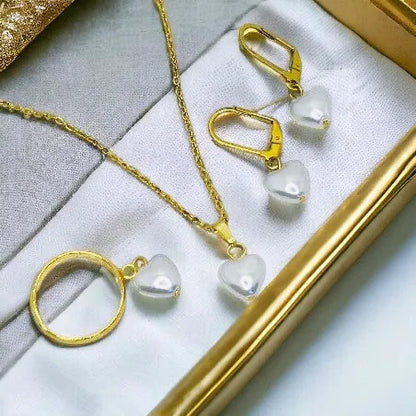 perlový šperk, ochranný set z minerálov, slovanský náhrdelník, ručne vyrobený šperk, spirituálny prsteň, šperky z chirurgickej ocele, Lely, Klenoty Slovanov