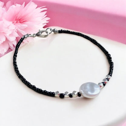 Bracelet Grey Pearl with Hematite

 Product code: S112