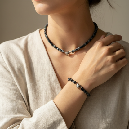 Harakka – čierny set modelka