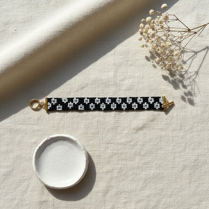 Harakka Luxury Flat Lay – Miyuki náramok