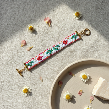 Harakka luxury flat lay