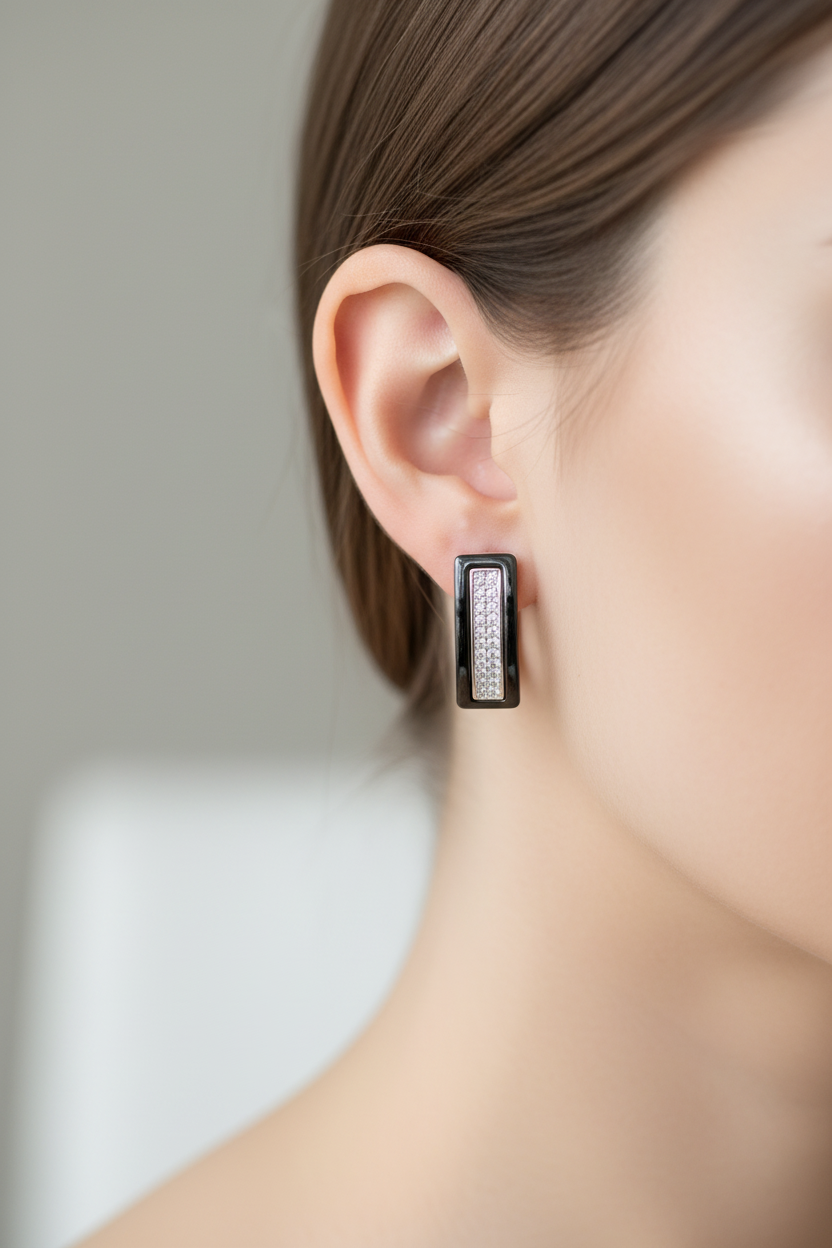 Harakka model ear detail