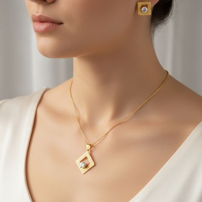 Na modelke – detail krku